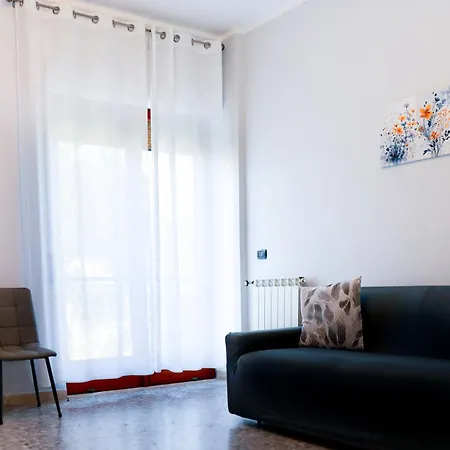 Rosa's House - Spacious In The Center With Balcony Appartamento *