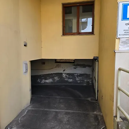 Rosa's House - Close To The Center With Balcony דירה סורנטו