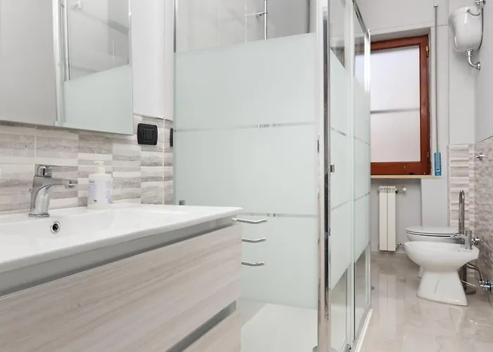 Rosa's House - Close To The Center With Balcony Apartment