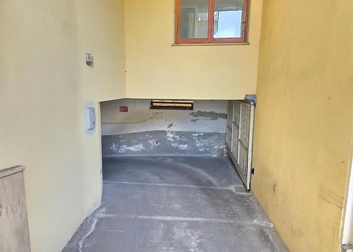 Rosa's House - Close To The Center With Balcony Apartment *