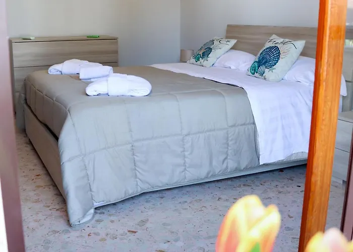 Rosa's House - Spacious In The Center With Balcony *