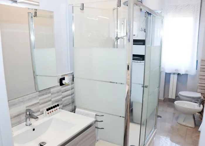 Rosa's House - Spacious In The Center With Balcony Sorrento