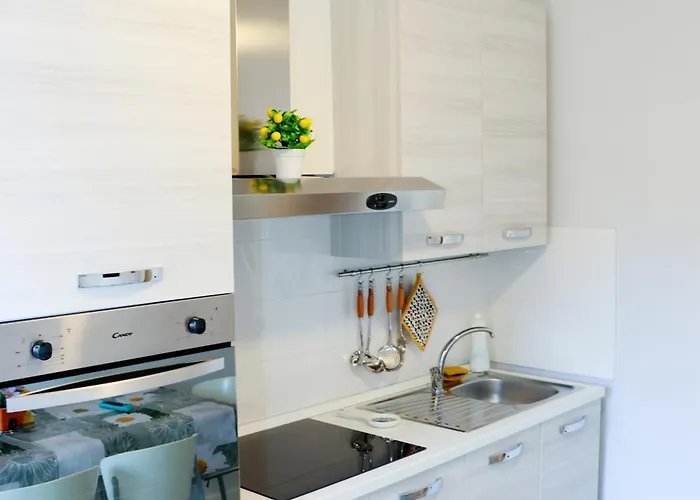 Apartment Rosa's House - Spacious In The Center With Balcony *