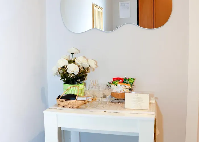 Apartment Rosa's House - Spacious In The Center With Balcony Sorrento