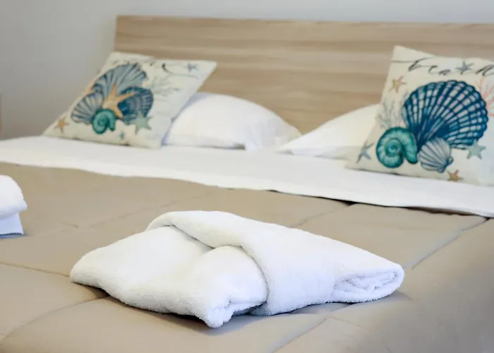 Apartment Rosa's House - Spacious In The Center With Balcony Sorrento